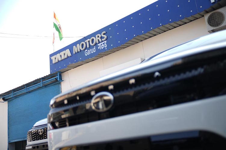 Garud Tata showroom floor